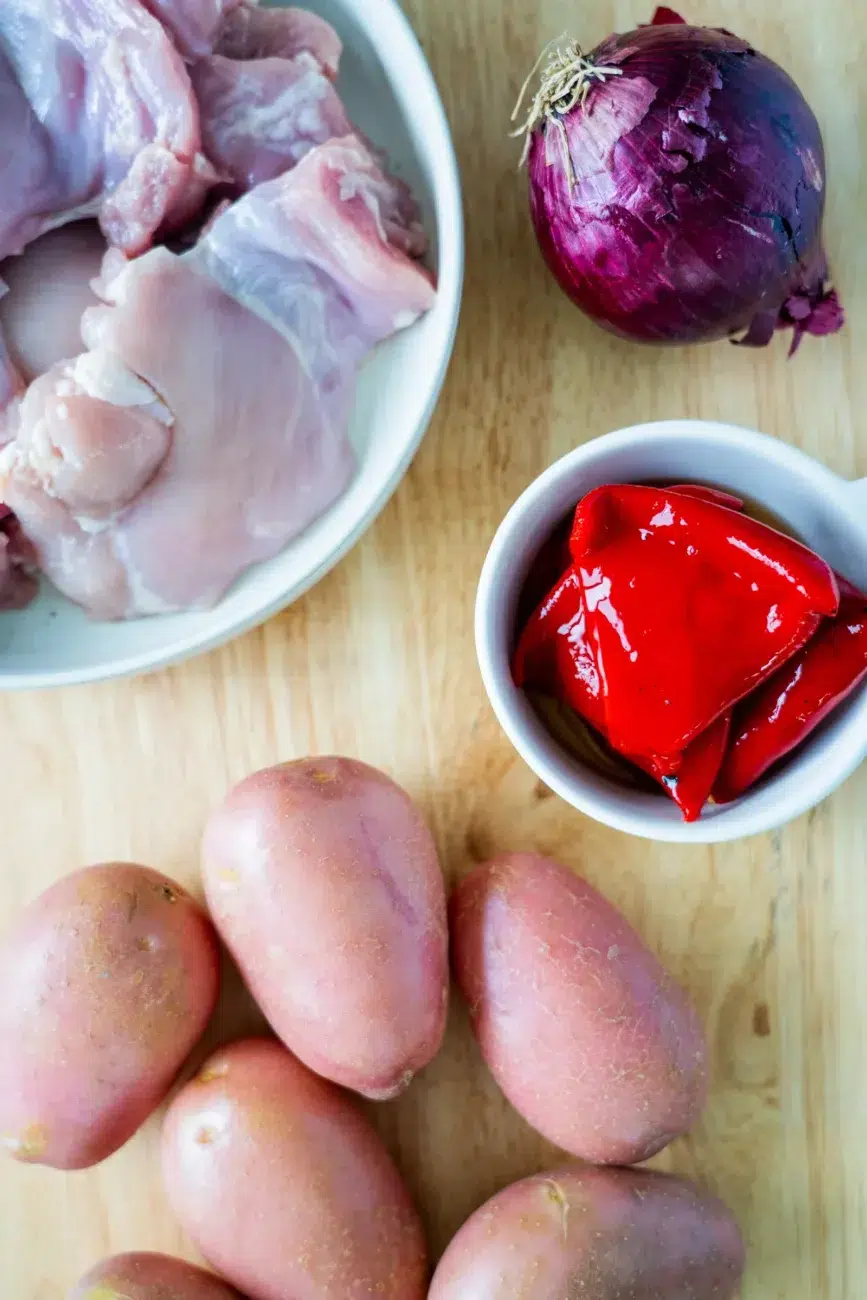 Chicken souvlaki recipe traybake ingredients